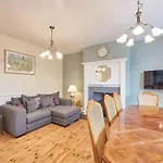 5 Bed In Oc-b30092 Tatil Evi *