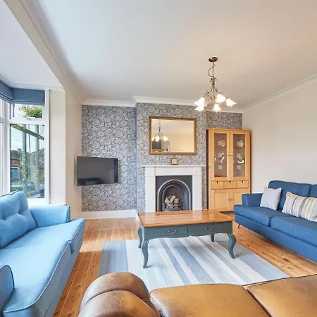 בית נופש Burtree House *